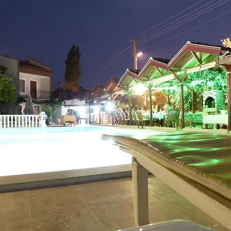 Apart-hotel Arda